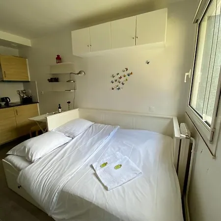 Cosy Studio Eiffel Tower Champs De Mars * Paris